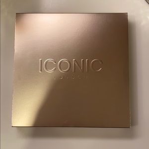 ICONIC London Day to Slay Eyeshadow Palette